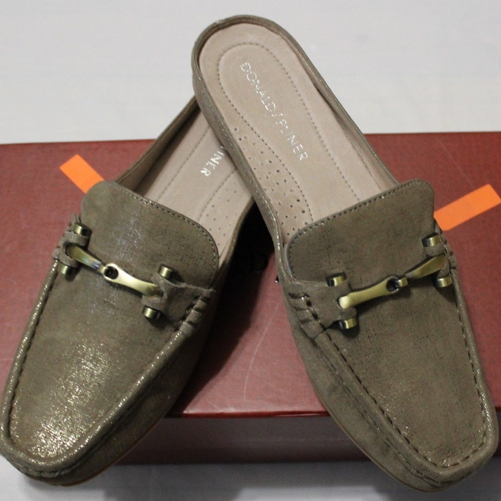 DONALD J PLINER FAYE DISTRESSED METALLIC MULE